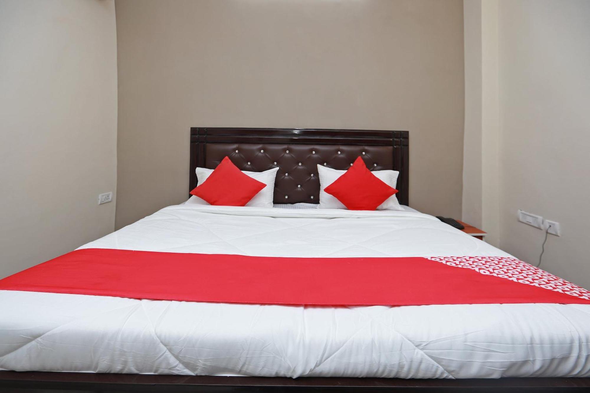 Hotel O Silverline Residency Faridabad Extérieur photo