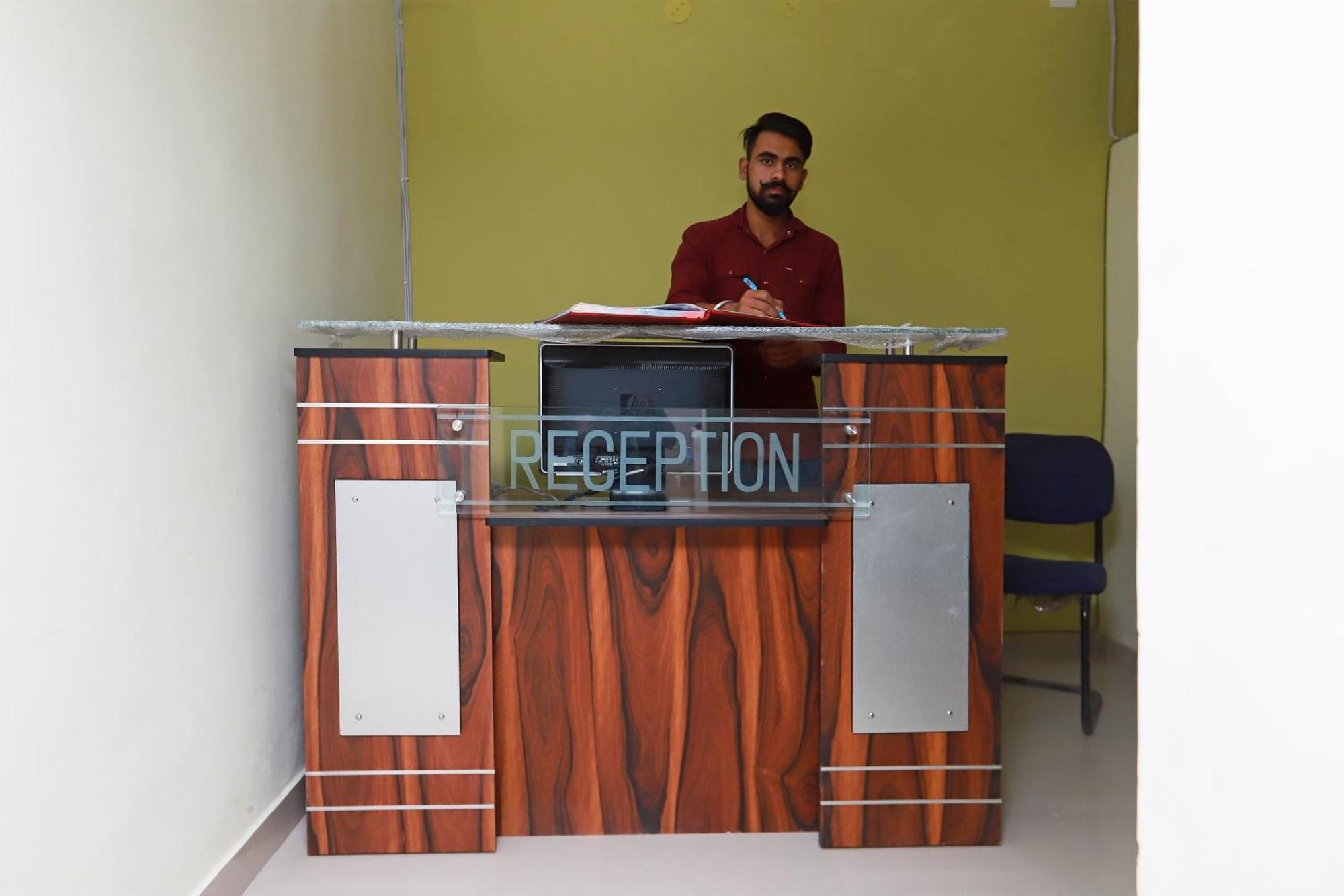 Hotel O Silverline Residency Faridabad Extérieur photo