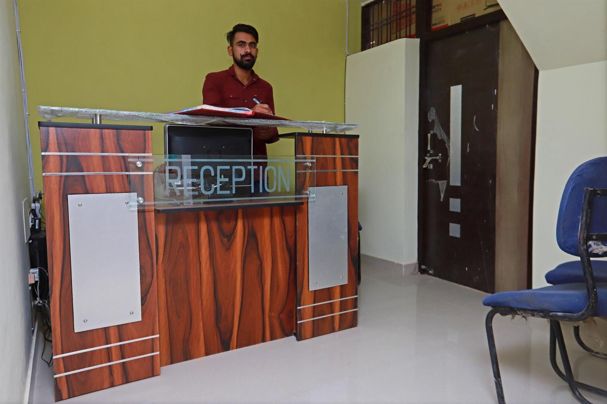 Hotel O Silverline Residency Faridabad Extérieur photo